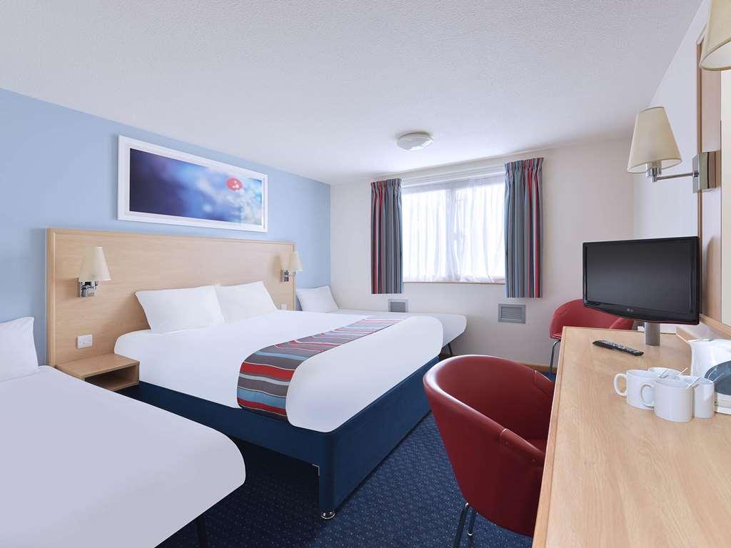Travelodge Birmingham Oldbury Oldbury  Comodidades foto