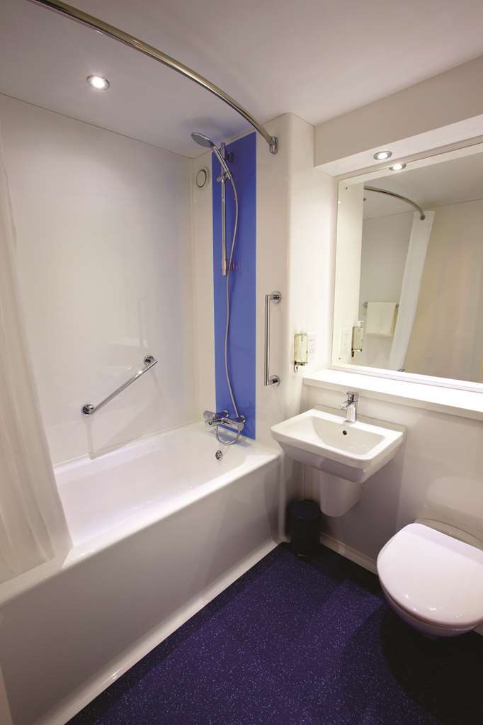 Travelodge Birmingham Oldbury Oldbury  Quarto foto
