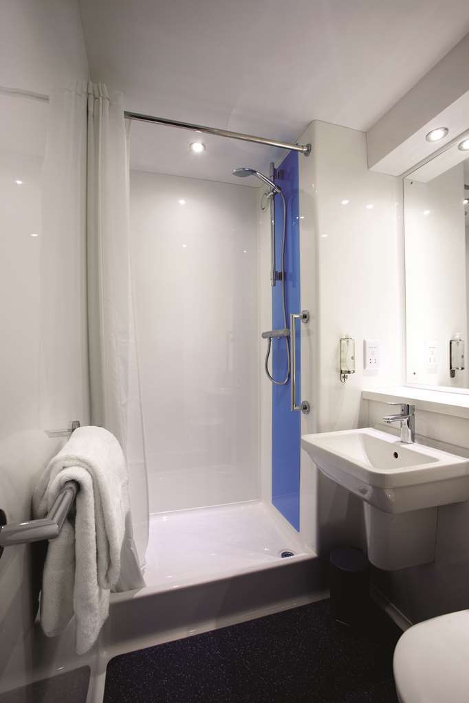 Travelodge Birmingham Oldbury Oldbury  Quarto foto